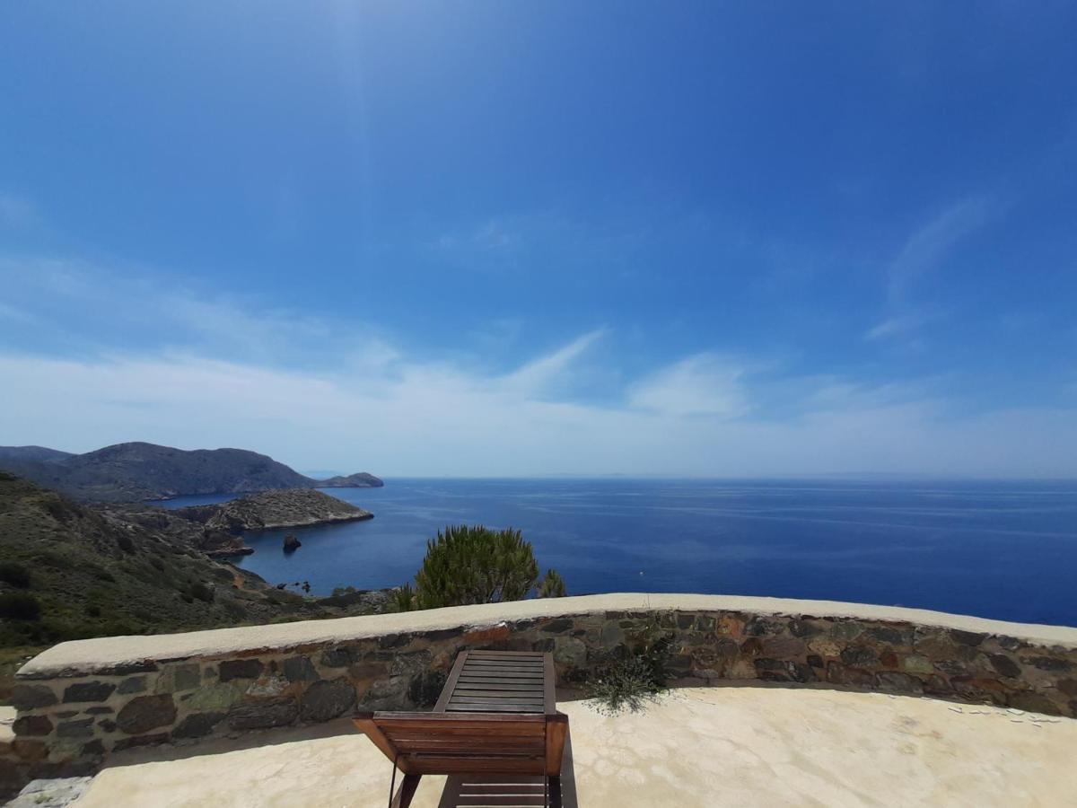 Вілла C & C _ Cycladic House With Endless Sea View Ермуполіс Екстер'єр фото
