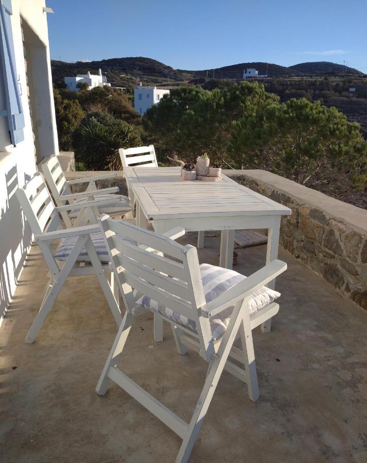 Вілла C & C _ Cycladic House With Endless Sea View Ермуполіс Екстер'єр фото